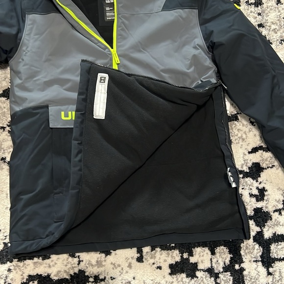 Under Armour Mahlon Waterproof Hooded Pullover jacket Black Grey Boys M L Ski - Picture 5 of 14
